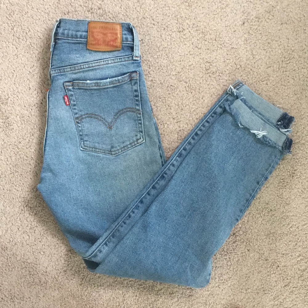 Levi’s premium Wedgie fit Jeans
